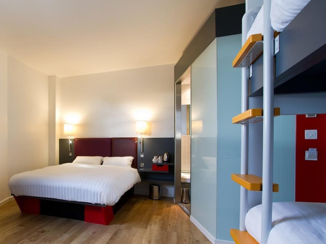 Sleeperz Hotel 3*