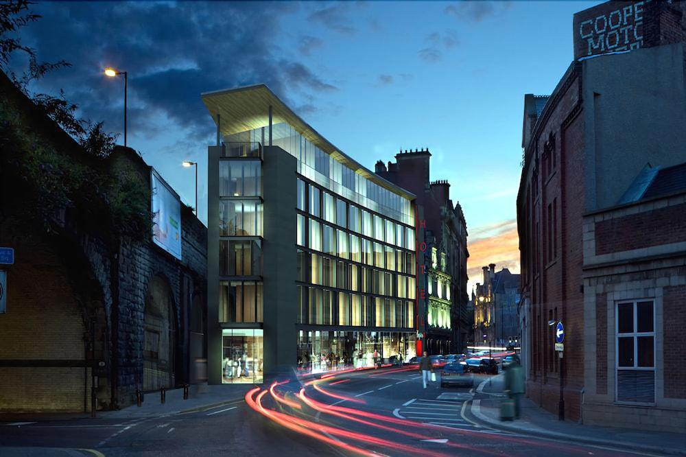 Four Points Flex By Sheraton Hotel 3*